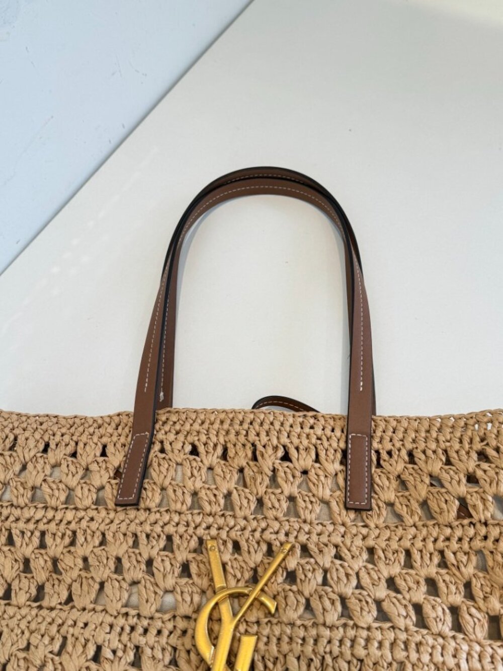 YSL Tan Raffia Tote Gold Logo - Picture 8 of 9